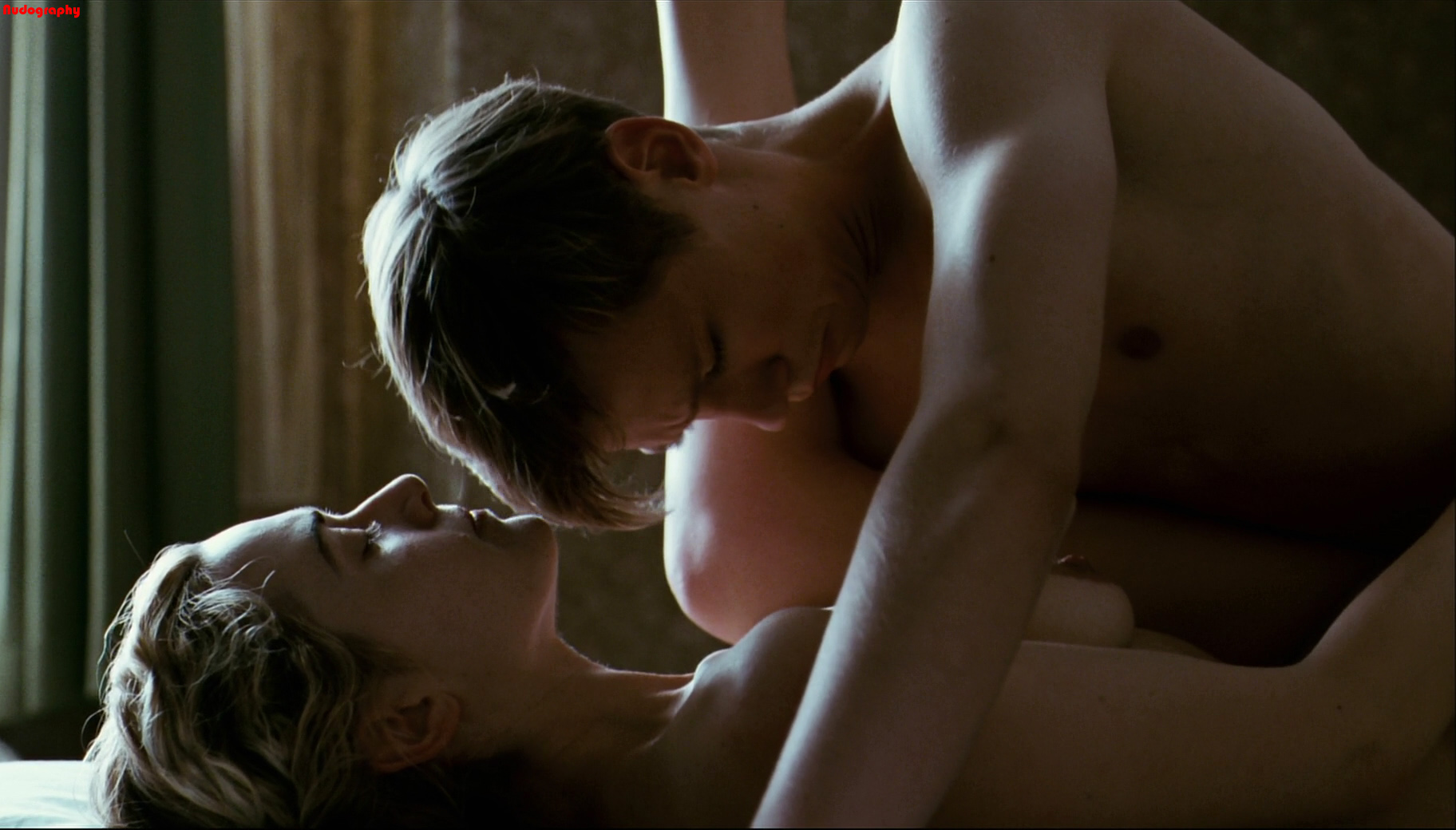 Nude Celebs in HD - Kate Winslet - picture - 2009_6/original/Kate_Winslet_T...