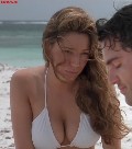 938x768, 68 KB, kelly_Brook-Three_HDTV-11.jpg