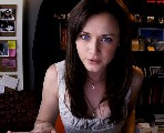 722x584, 83 KB, alexis_bledel_post_grad-1080p-02.jpg