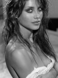 888x768, 94 KB, hannah-ware-nip_slip-01.jpg