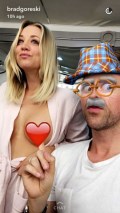 456x768, 68 KB, KaleyCuoco_flash_1.jpg