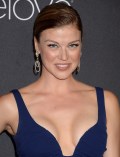 915x768, 89 KB, Adrianne_Palicki_-_Warner_Bros_and_InStyle_Post-Golden_Globes_Party_in_Beverly_Hills-01.jpg