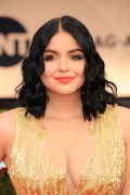 800x768, 103 KB, Ariel_Winter_cleavage_at__the_23rd_Annual_Screen_Actors_Guild_Awards_in_Los_Angeles-01.jpg
