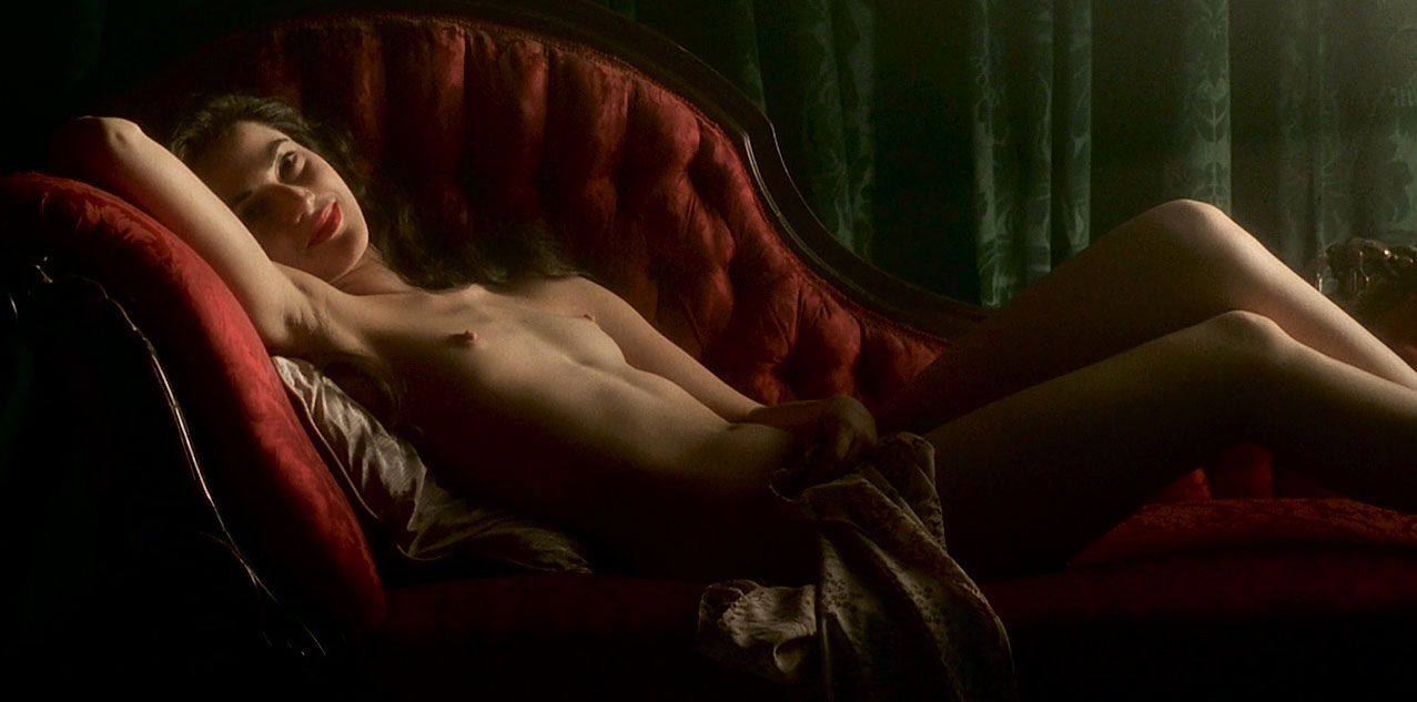 Joanna gains naked - 🧡 Голая Джоэнна Гоуинг Видео.