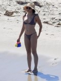 897x768, 121 KB, Jenna_Dewan__bikini_on_the_Beach_in_Malibu.jpg