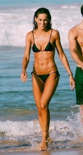 642x768, 77 KB, Izabel_Goulart_wearing_a_black_bikini_at_the_beach_in_Fernando_de_Noronha_Brazil-01.jpg