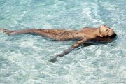 1024x768, 265 KB, Daria_Werbowy_Derek_Kettela_Elle_Spain_2011-05_1.jpg