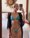 960x768, 104 KB, Jordyn_Jones_in_a_bikini_-01.jpg