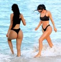 1024x768, 141 KB, Kylie_Jenner_in_a_bikini_at_a_beach_in_Turks_and_Caicos_.jpg