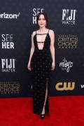 800x768, 74 KB, Rachel_Brosnahan__attends_the_29th_Annual_Critics_Choice_Awards_in_Santa_Monica.jpg