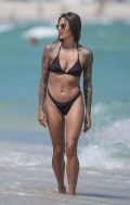 761x768, 51 KB, Sophia_Thomalla_in_bikini_at_the_beach_in_Miami_Beach_03-20-2024_1.jpg