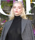 1024x768, 154 KB, Anya_Taylor-Joy-see-throuhg_-01a.jpg