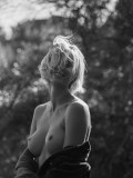 1024x768, 68 KB, Rebecca_Hiller_topless_-03.jpg