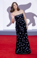 751x768, 71 KB, Isis_Valverde_at_Frankenstein_red_carpet_during_the_82nd_Venice_Film_Festival_1-1.jpg