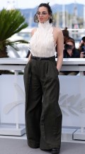 663x768, 64 KB, Souheila_Yacoub_at_LAge_DOr_The_Golden_Age_photocall_1.jpg